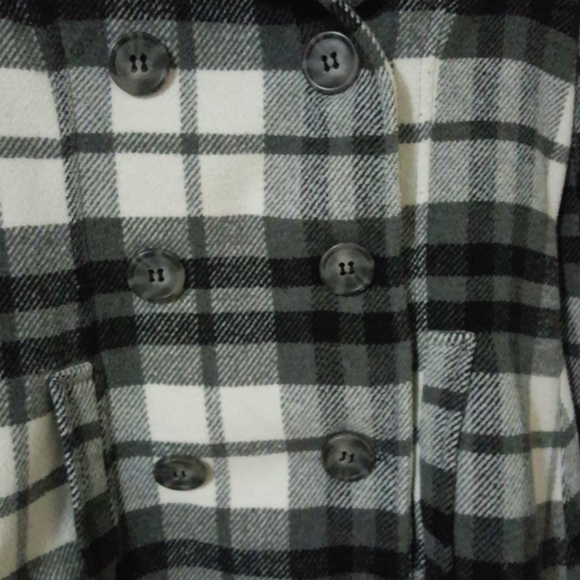 Aeropostale - Picture 3 of 4